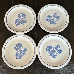 VTG Set/4 Pfaltzgraff Yorktowne Small Dinner Plates